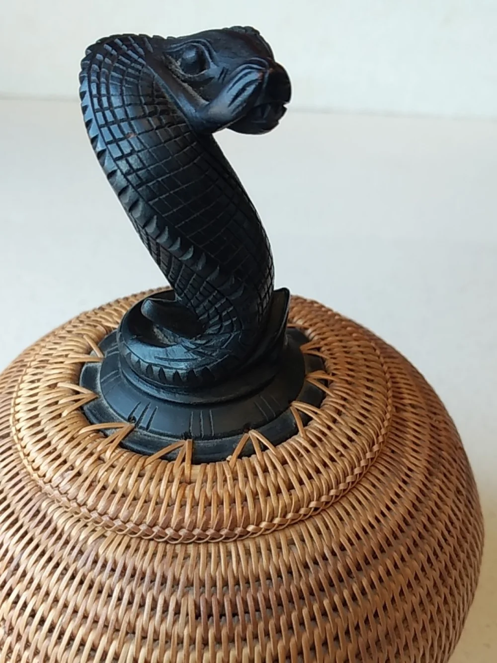 Fine Weaved Wicker Basket With Lid-Carved Wood Lizzard Handle, From Jakarta-Boho